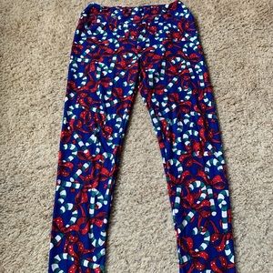 Holiday candy cane leggings super soft